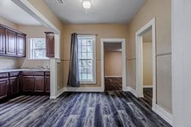 3211 Bideker Avenue, Fort Worth, TX 76105