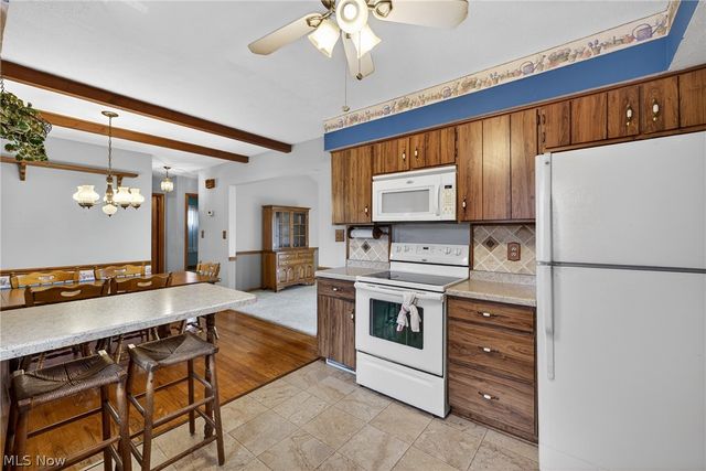 9268 Shepard Road, Macedonia, OH 44056