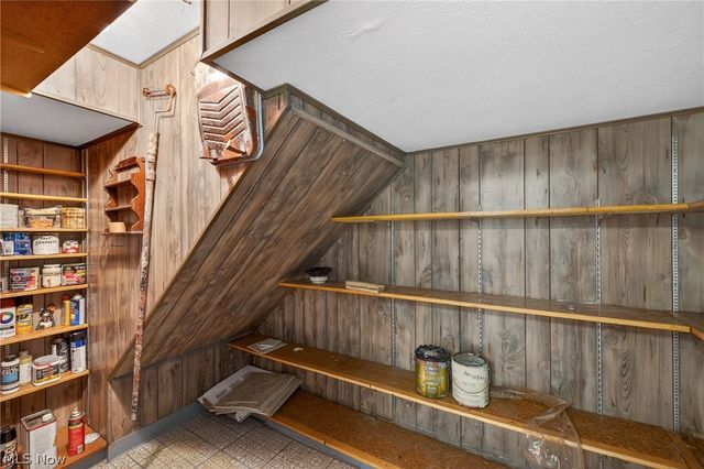 9268 Shepard Road, Macedonia, OH 44056