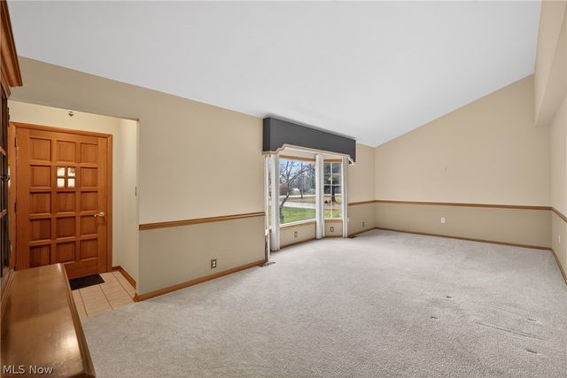 9268 Shepard Road, Macedonia, OH 44056