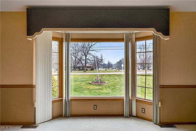 9268 Shepard Road, Macedonia, OH 44056