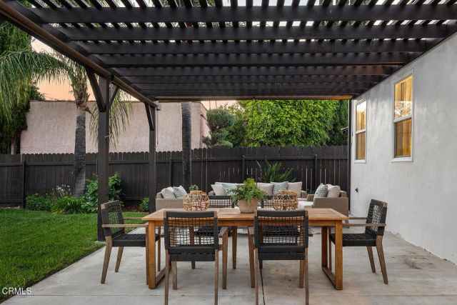 2330 E Orange Grove Boulevard, Pasadena, CA 91104