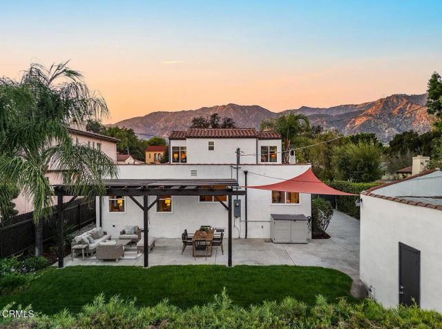 2330 E Orange Grove Boulevard, Pasadena, CA 91104