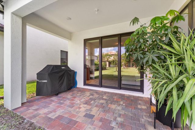 4757 Roldan Court, Lake Worth, FL 33467