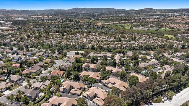 26226 Glendon Lane, Laguna Hills, CA 92653