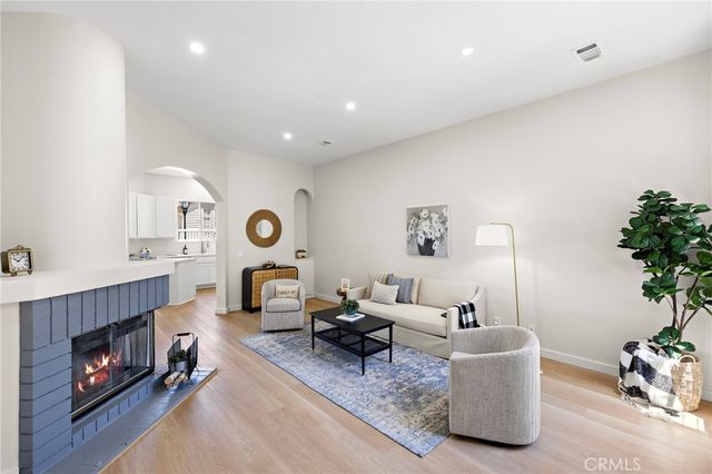 26226 Glendon Lane, Laguna Hills, CA 92653