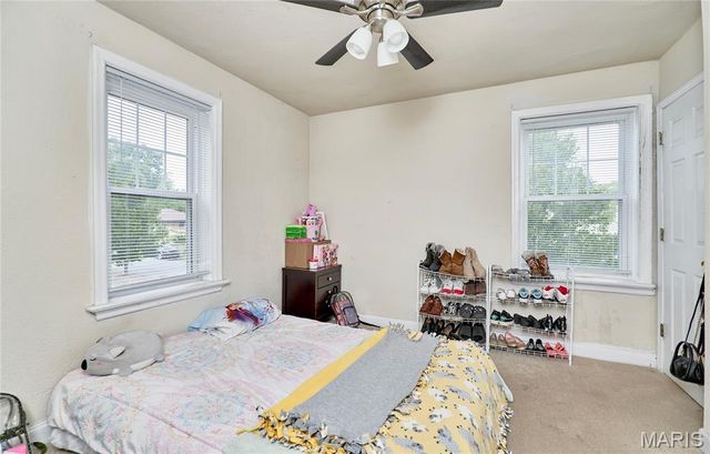 3714 Nelson Drive, St Louis, MO 63121
