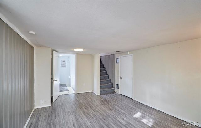 3714 Nelson Drive, St Louis, MO 63121