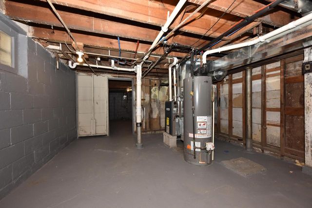 2451 N 46th STREET, Milwaukee, WI 53210