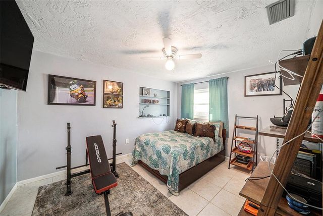 135 RODNEY COURT, Palm Harbor, FL 34684