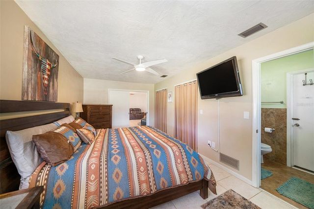 135 RODNEY COURT, Palm Harbor, FL 34684