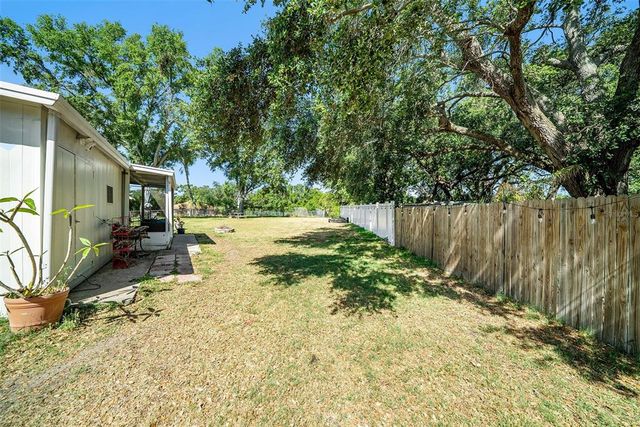 135 RODNEY COURT, Palm Harbor, FL 34684