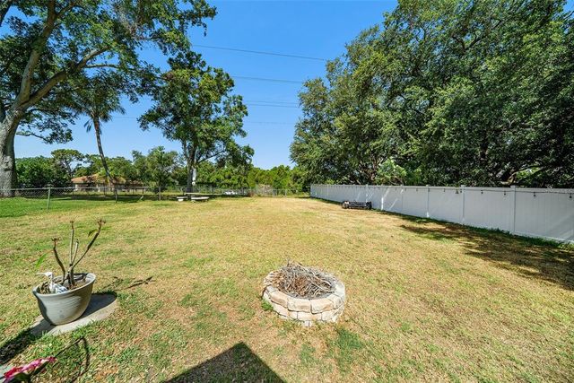 135 RODNEY COURT, Palm Harbor, FL 34684