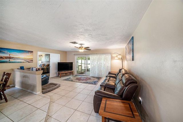 135 RODNEY COURT, Palm Harbor, FL 34684