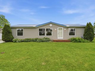 8137 Marquette Road, Goodells, MI 48027