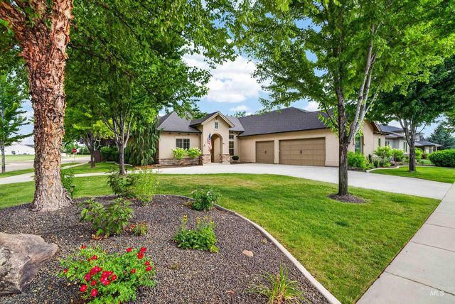 4221 W Greenspire Dr, Meridian, ID 83646