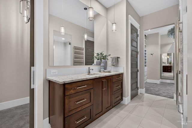 4221 W Greenspire Dr, Meridian, ID 83646