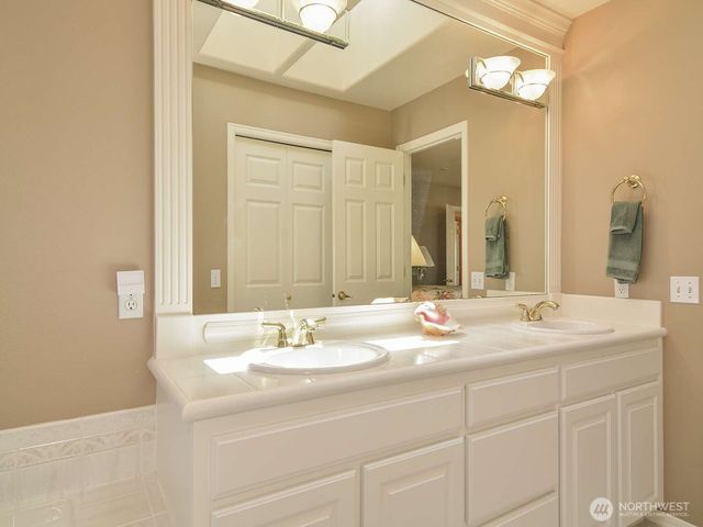 1919 243rd Place SE, Bothell, WA 98021