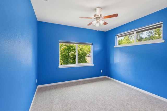 965 NW Valley View Drive, Grants Pass, OR 97526