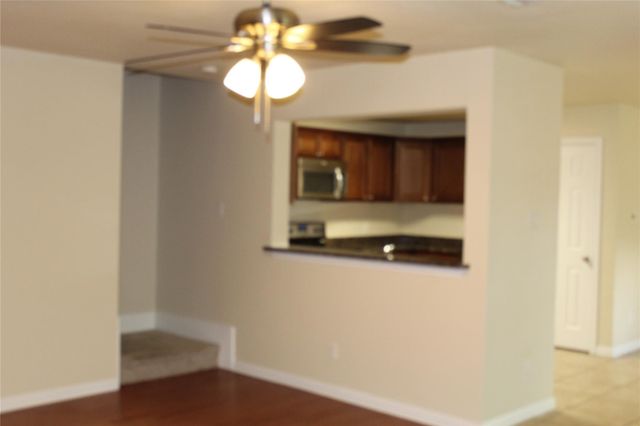 502 Bellevue Lane, Arlington, TX 76012