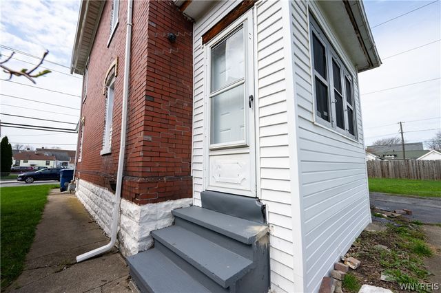 273 Skillen Street, Buffalo, NY 14207