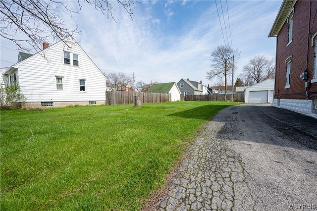 273 Skillen Street, Buffalo, NY 14207
