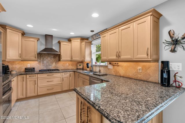 1765 Greenwood Road, Toms River, NJ 08753