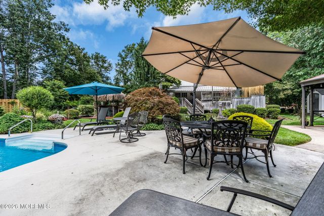 1765 Greenwood Road, Toms River, NJ 08753