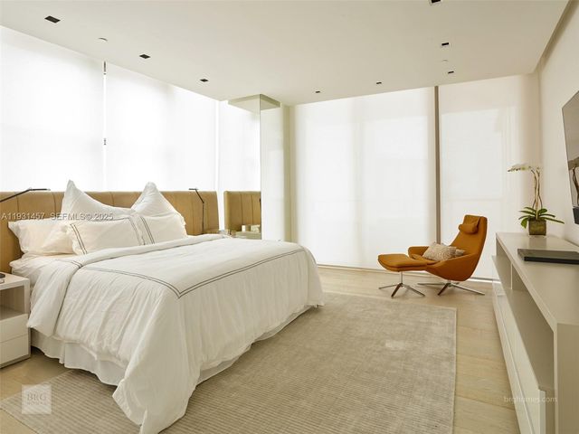 9701 Collins Ave 2704S, Bal Harbour, FL 33154