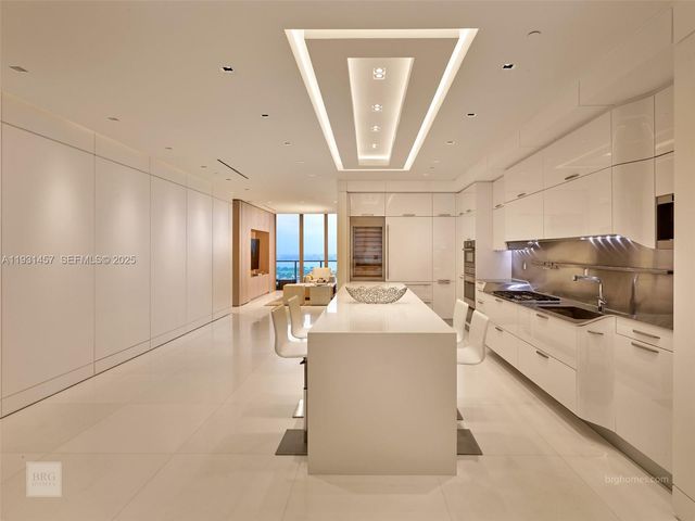 9701 Collins Ave 2704S, Bal Harbour, FL 33154