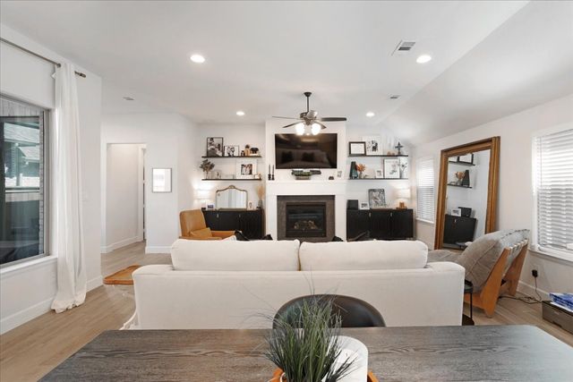 1709 Victoria Place, Celina, TX 75009