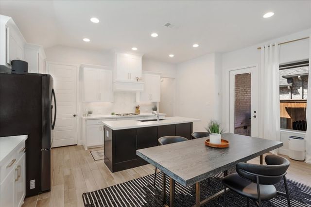 1709 Victoria Place, Celina, TX 75009