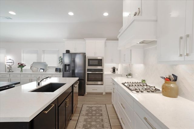 1709 Victoria Place, Celina, TX 75009