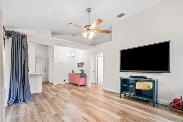 15439 63rd Place N, Loxahatchee, FL 33470