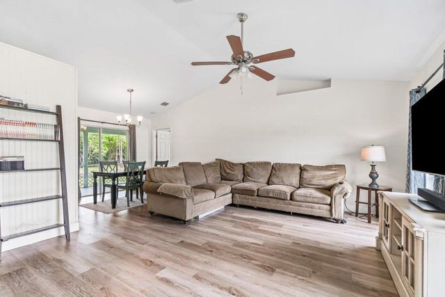 15439 63rd Place N, Loxahatchee, FL 33470