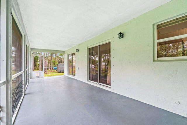 15439 63rd Place N, Loxahatchee, FL 33470
