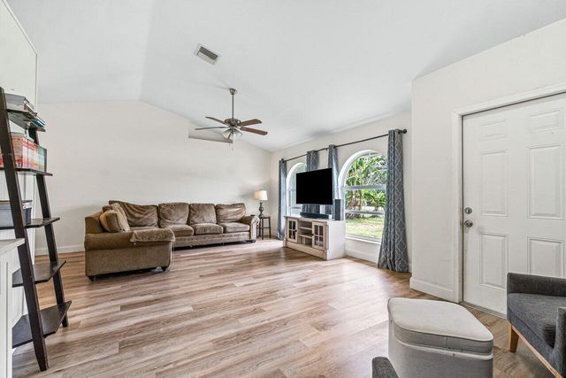 15439 63rd Place N, Loxahatchee, FL 33470