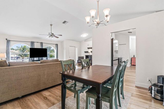 15439 63rd Place N, Loxahatchee, FL 33470