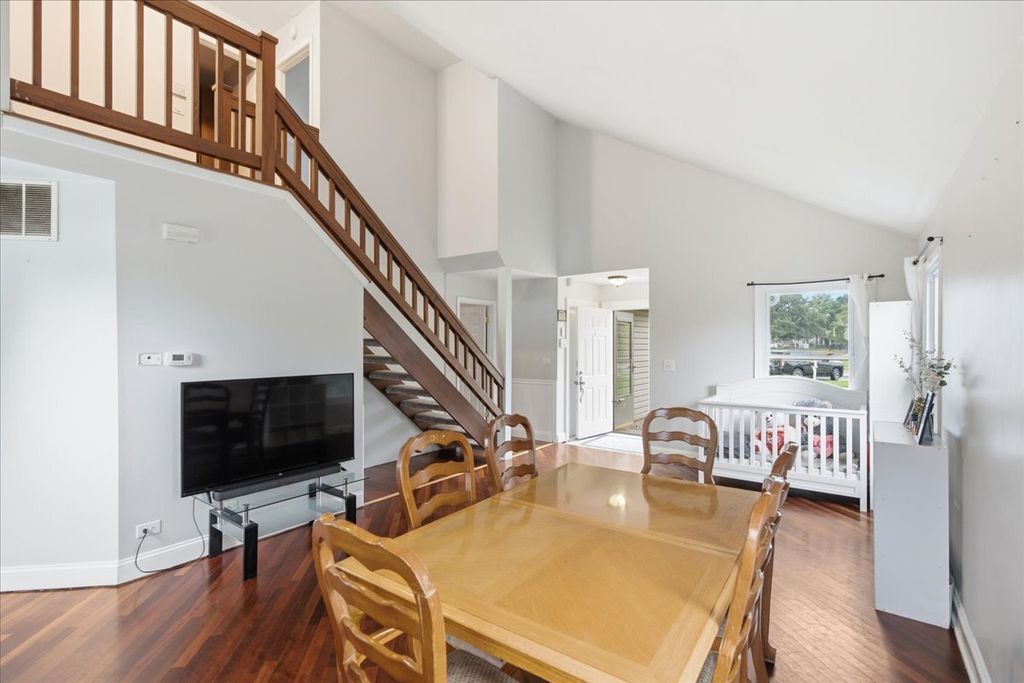 369 Trailside Court, Carol Stream, IL 60188 — photo 4