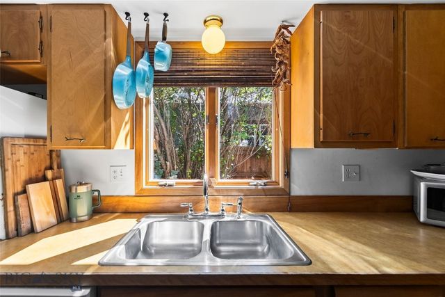 213 S 9th Street, Livingston, MT 59047