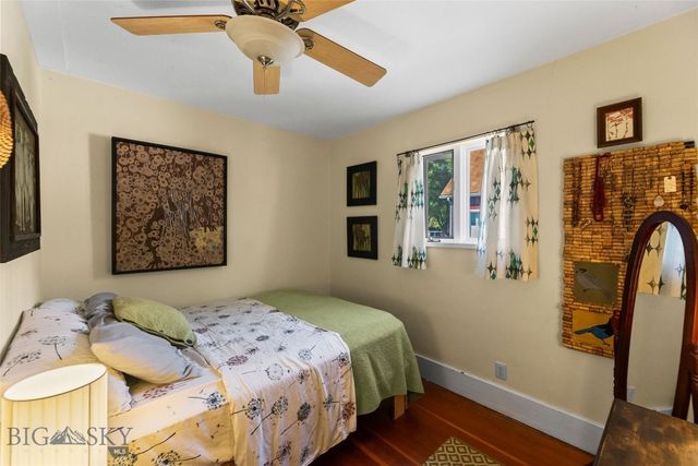 213 S 9th Street, Livingston, MT 59047