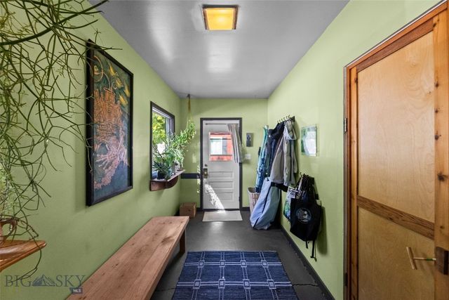 213 S 9th Street, Livingston, MT 59047