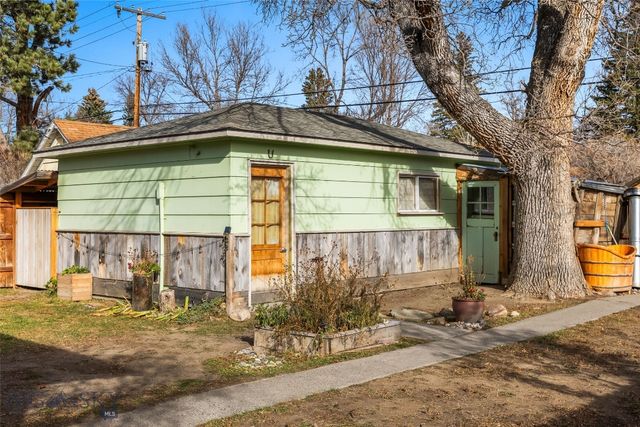 213 S 9th Street, Livingston, MT 59047