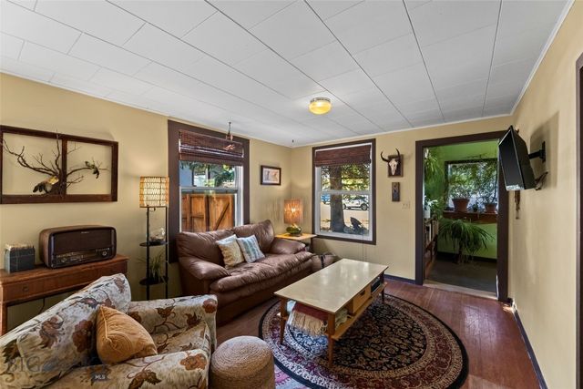 213 S 9th Street, Livingston, MT 59047