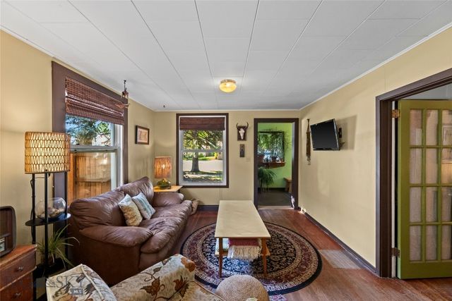 213 S 9th Street, Livingston, MT 59047