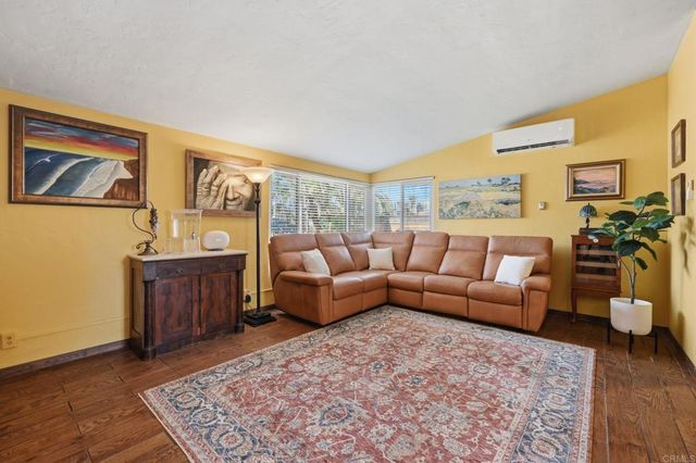 311 Eaton Street, Oceanside, CA 92054