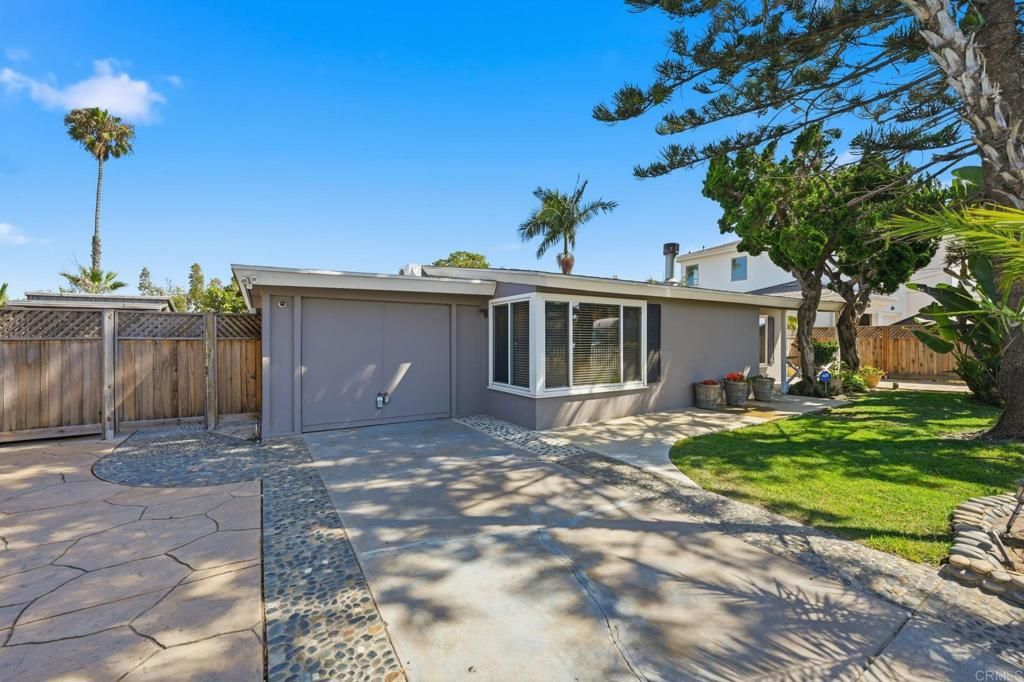 311 Eaton Street, Oceanside, CA 92054