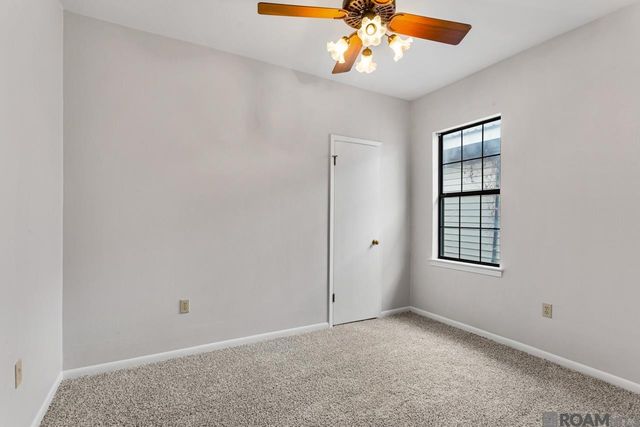 607 Court St, Port Allen, LA 70767