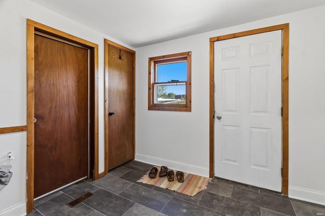 171 S Main Street, Upland, IN 46989