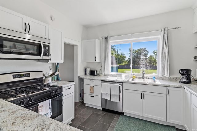 171 S Main Street, Upland, IN 46989
